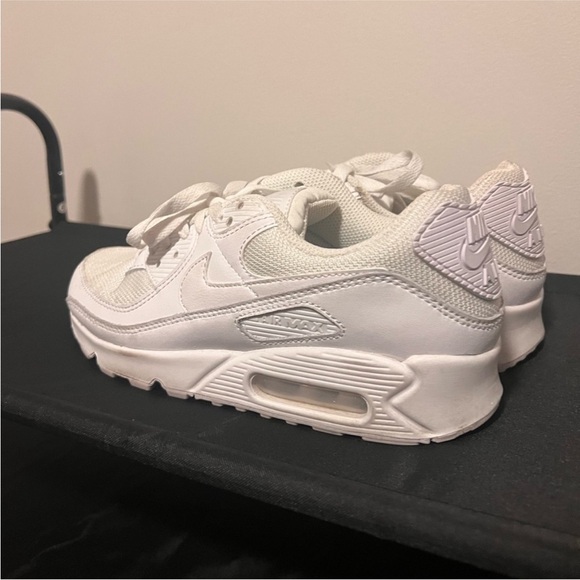 Nike White Athletic Shoes - Picture 3 of 5